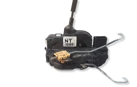 Chevrolet Cruze Front door lock 13579497