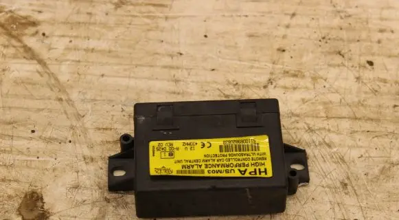 Mitsubishi Pajero Alarm control unit/module 
