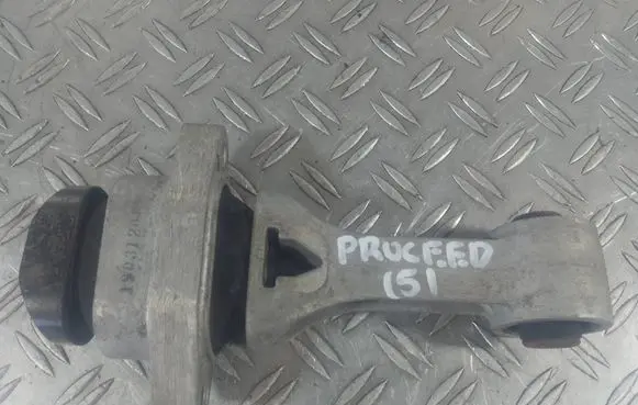 KIA Pro Cee'd III Gearbox mounting bracket 19031208
