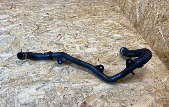 Nissan Juke II F16 Engine coolant pipe/hose 215034996R
