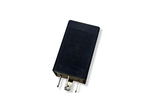 Audi 80 90 B3 Other relay 811905343
