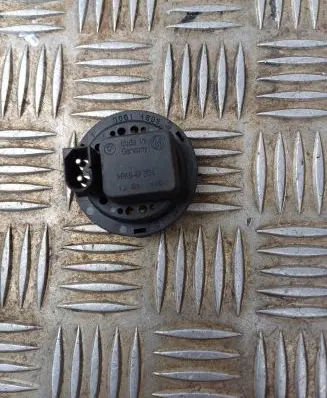 BMW 5 E39 Parking PDC sensor speaker 69031032
