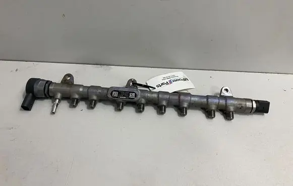 BMW 7 G11 G12 Fuel main line pipe 8571569