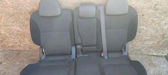 Seat set