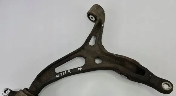 Mercedes-Benz R W251 Front control arm