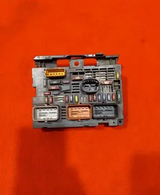 Citroen C5 BSM Control unit 9664705980 R02 R0200