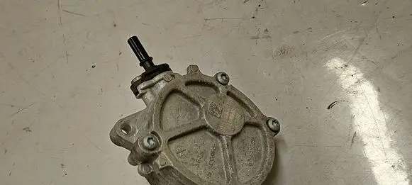 Peugeot 408 P54 Vacuum pump 9812133880