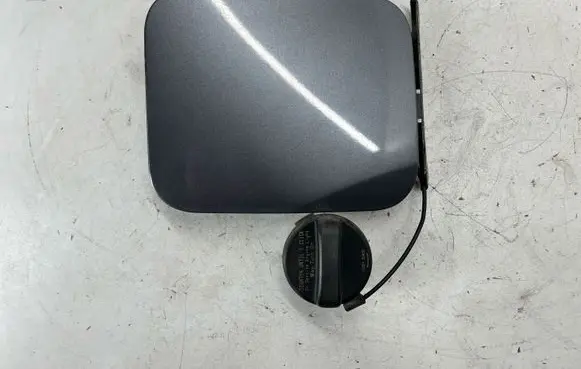 Nissan Rogue Fuel tank cap G88304BAMA 172513JA0C