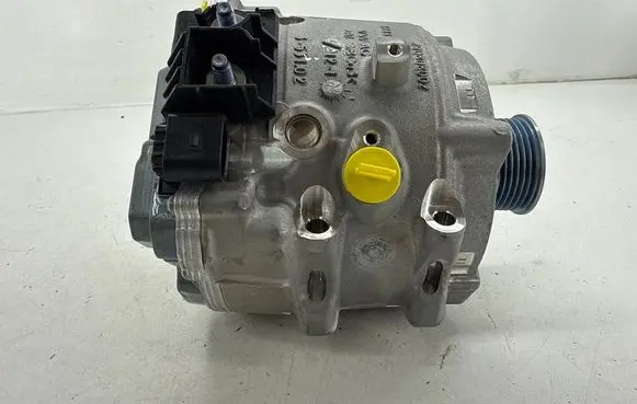 Audi Q8 Generator/alternator 4N1903028