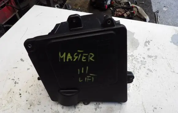 Renault Master III Fuse box set