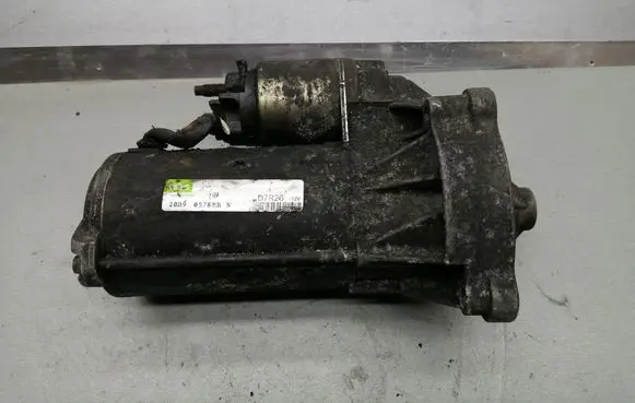 Peugeot 307 Starter motor D7R26