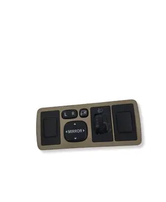 Toyota Avensis T250 Wing mirror switch 777669