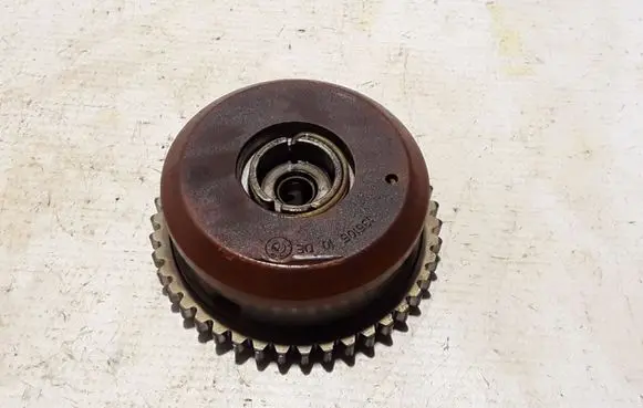 BMW 5 F10 F11 Timing chain sprocket 7600086