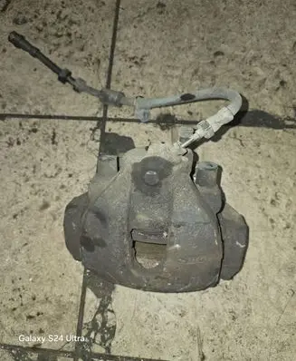 Ford Transit - Tourneo Connect Front brake caliper 272J