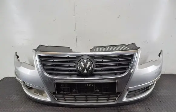 Volkswagen PASSAT B6 Front bumper 
