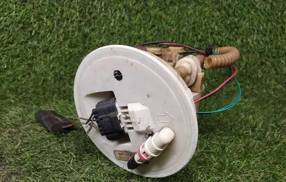 Ford Focus In-tank fuel pump 98AP9H307BF
