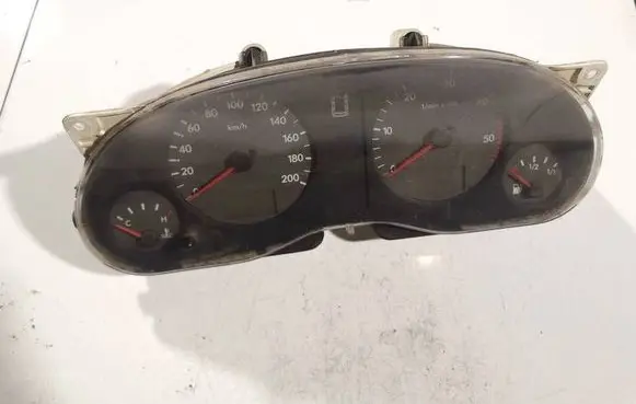 Seat Alhambra (Mk1) Speedometer (instrument cluster) 7m0920821h 96vw10849ek