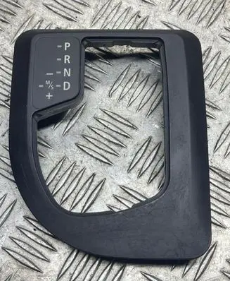 BMW 5 E60 E61 Gear shifter surround trim plastic 901204310000 7034089