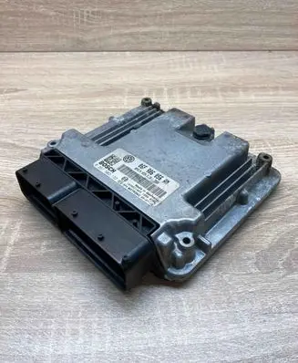 Volkswagen PASSAT B6 Engine control unit/module ECU 06F906056AM 0261S02132