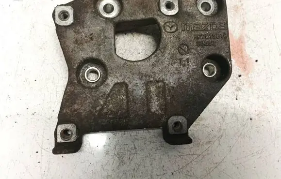 Mazda 5 Engine mounting bracket rf7l15810 s5227