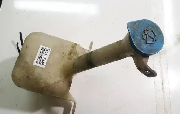 Honda Jazz Windshield washer fluid reservoir/tank 