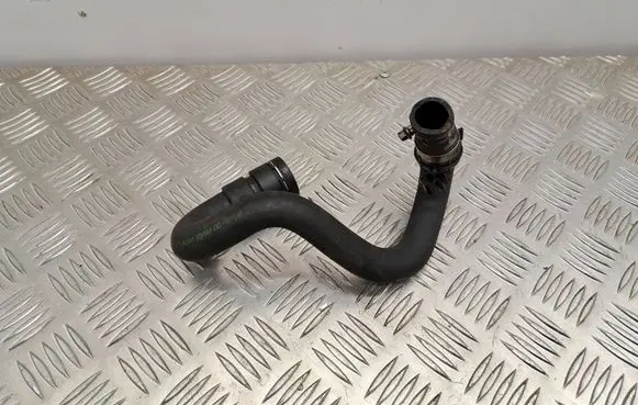 Volvo XC70 Engine coolant pipe/hose 6G918B160DD