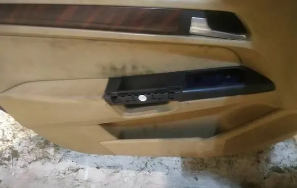 Opel Astra H Front door card panel trim