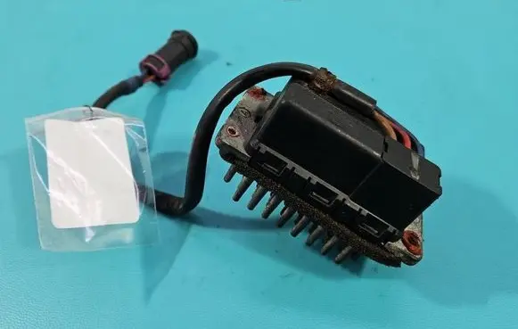Audi A8 S8 D2 4D Heater blower motor/fan resistor 4D0820521A IMPRK1553550
