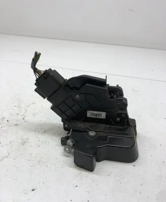 Volvo XC60 Rear door lock 30799324