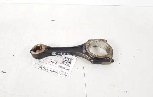 Mercedes-Benz CLA C117 X117 W117 Connecting rod/conrod A1770300020