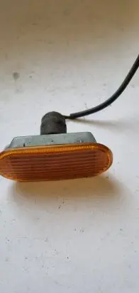Volkswagen PASSAT B5 Front fender indicator light 3B0949117