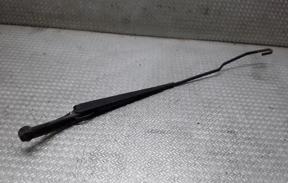 Volvo V70 Front wiper blade arm 8624246