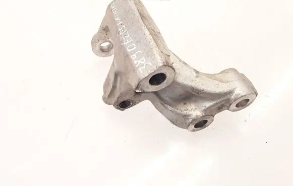 Honda CR-Z Gearbox mounting bracket 90ZST
