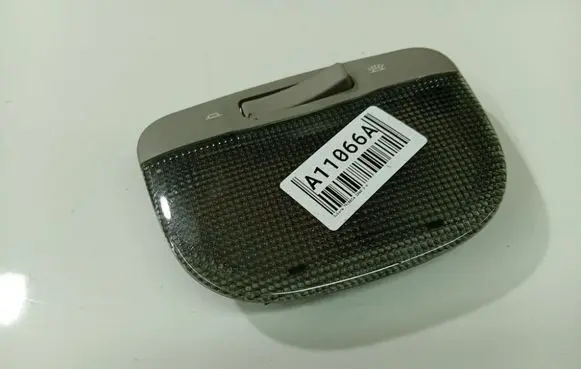 Subaru B9 Tribeca Front seat light 