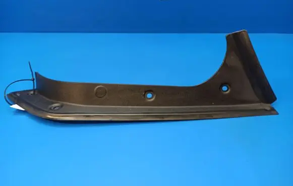 Mercedes-Benz E C207 W207 Rear/tail light trim molding A2076930233