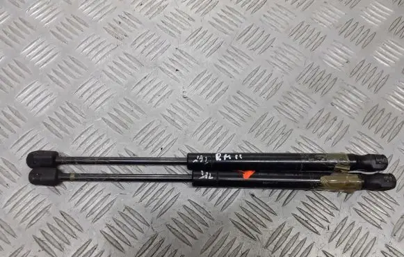 Renault Megane II Tailgate hydraulic set 