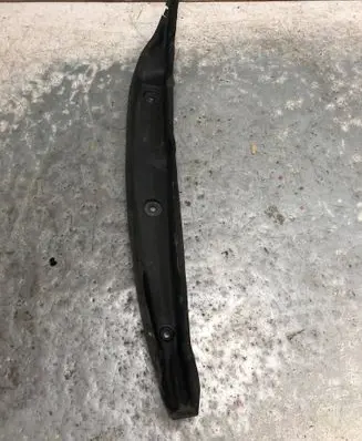 Mercedes-Benz ML W164 Fender foam support/seal 1648890325BILI 1648890325