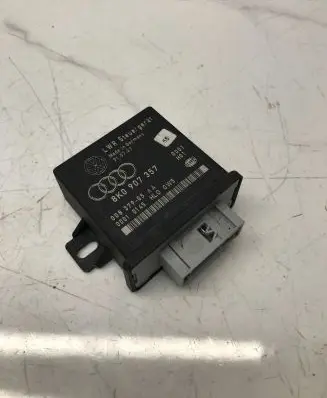 Audi A5 8T 8F Light module LCM 8K0907357 00010145 00837905AA