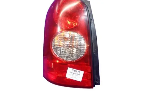 Mazda MPV II LW Rear/tail lights 
