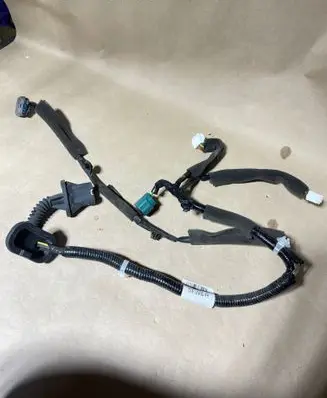 Nissan Leaf II (ZE1) Rear door wiring loom 241275SH0B