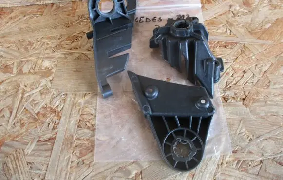 Mercedes-Benz E W212 Headlight part A2128200414R