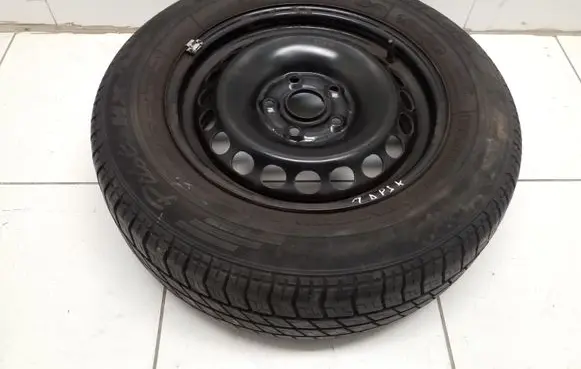 Volkswagen PASSAT B5 R15 spare wheel 8D0601027