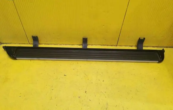 Mercedes-Benz X-class W470 Sill/side skirt trim 