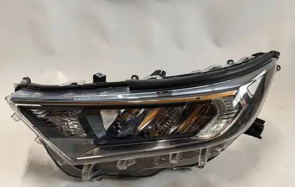 Toyota RAV 4 (XA50) Headlight/headlamp