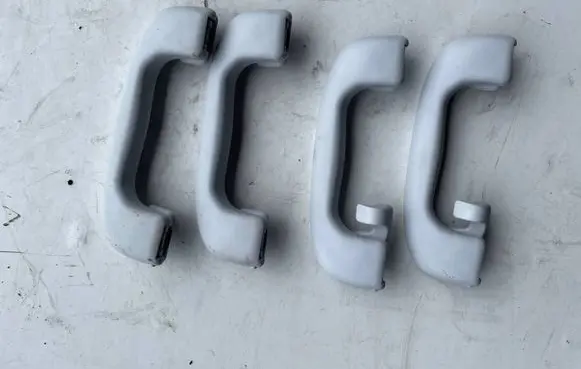 Opel Corsa E A set of handles for the ceiling 5001470005 337631919