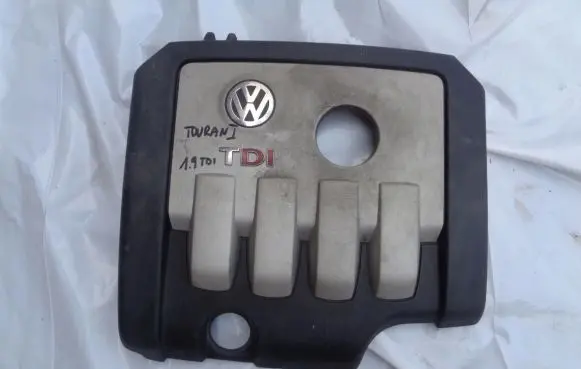 Volkswagen Touran I Engine cover (trim)