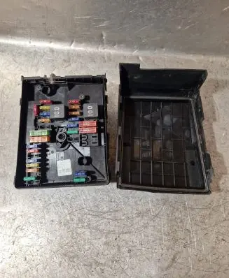 Skoda Superb B6 (3T) Fuse box set 1K0937118 1504167198 1801162227