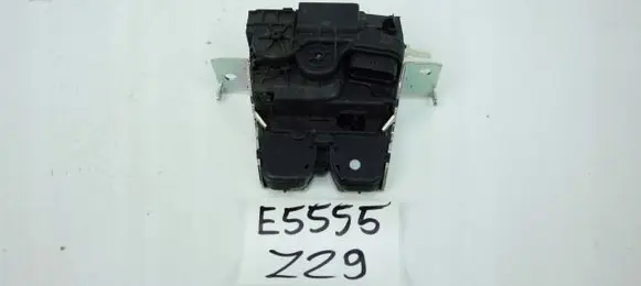 Mercedes-Benz SL R232 Tailgate/trunk/boot lock/catch/latch A2327503600