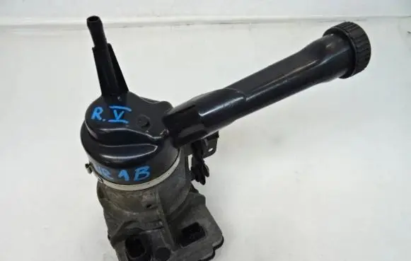 Citroen C4 I Picasso Power steering pump 9684040280
