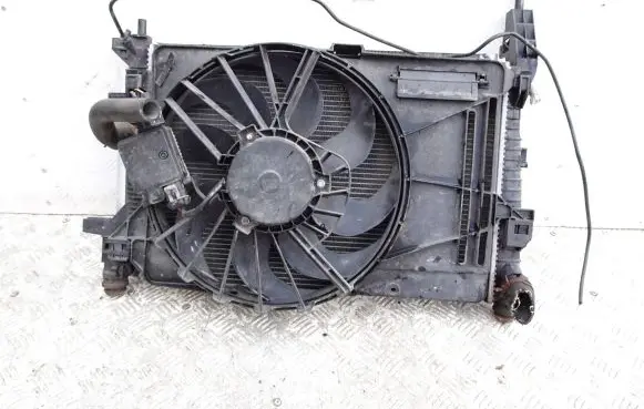 Ford Focus Coolant radiator
